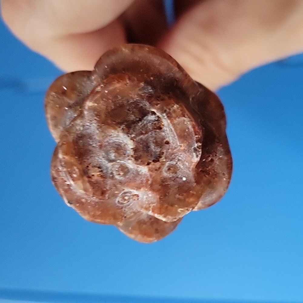 Strawberry Quartz Crystal Rose - Picture 3 of 5